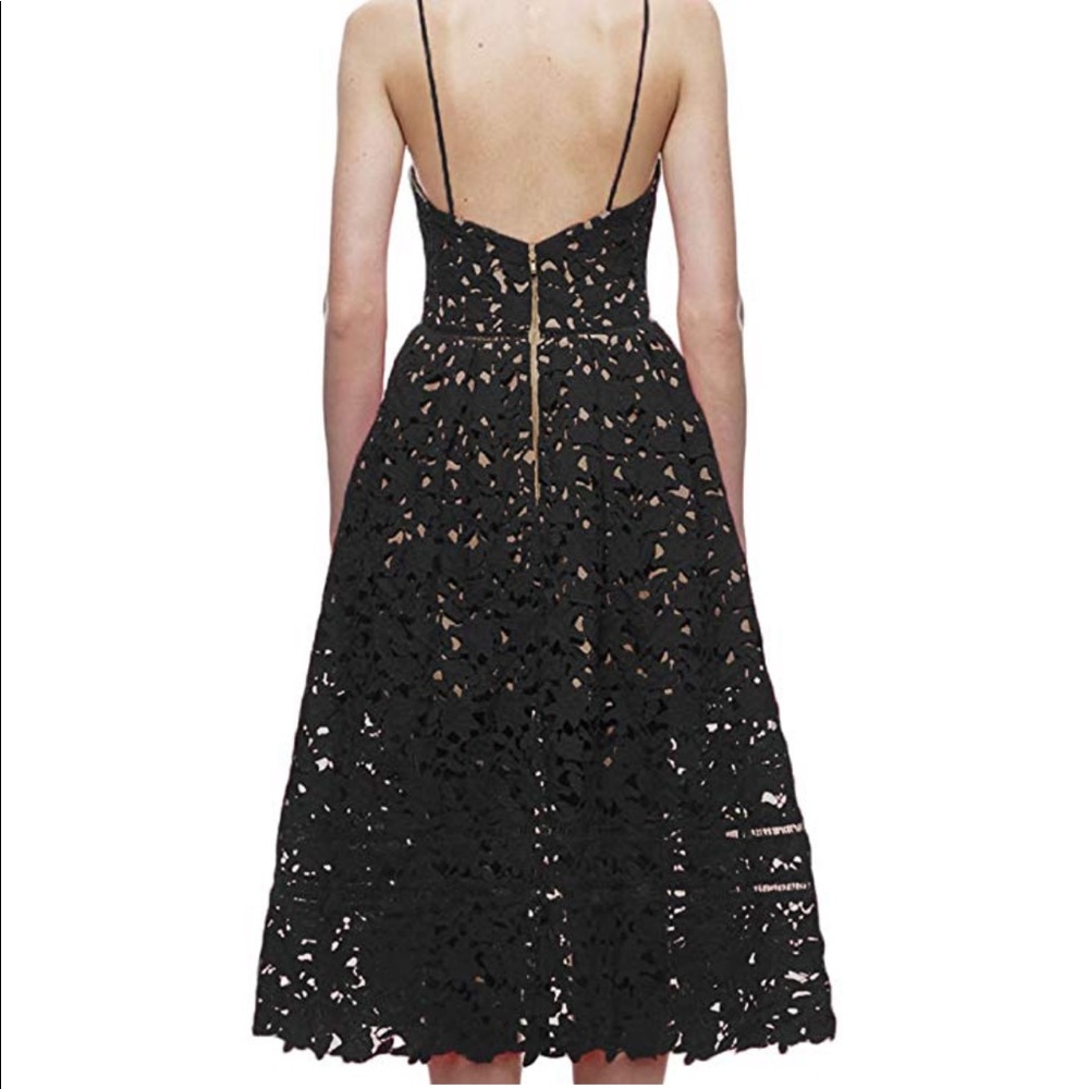 Black V- neck dress NWOT - Picture 2 of 3